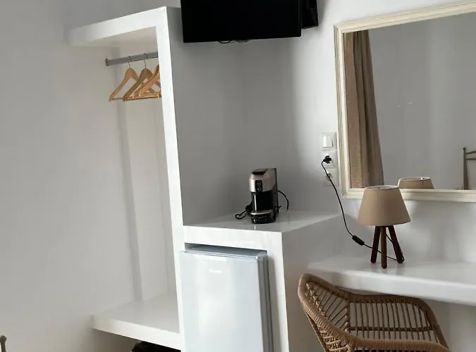 Chrisoula * Antiparos Town