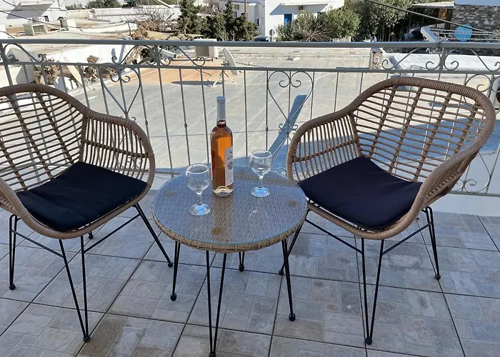 Chrisoula Hotel Antiparos Town